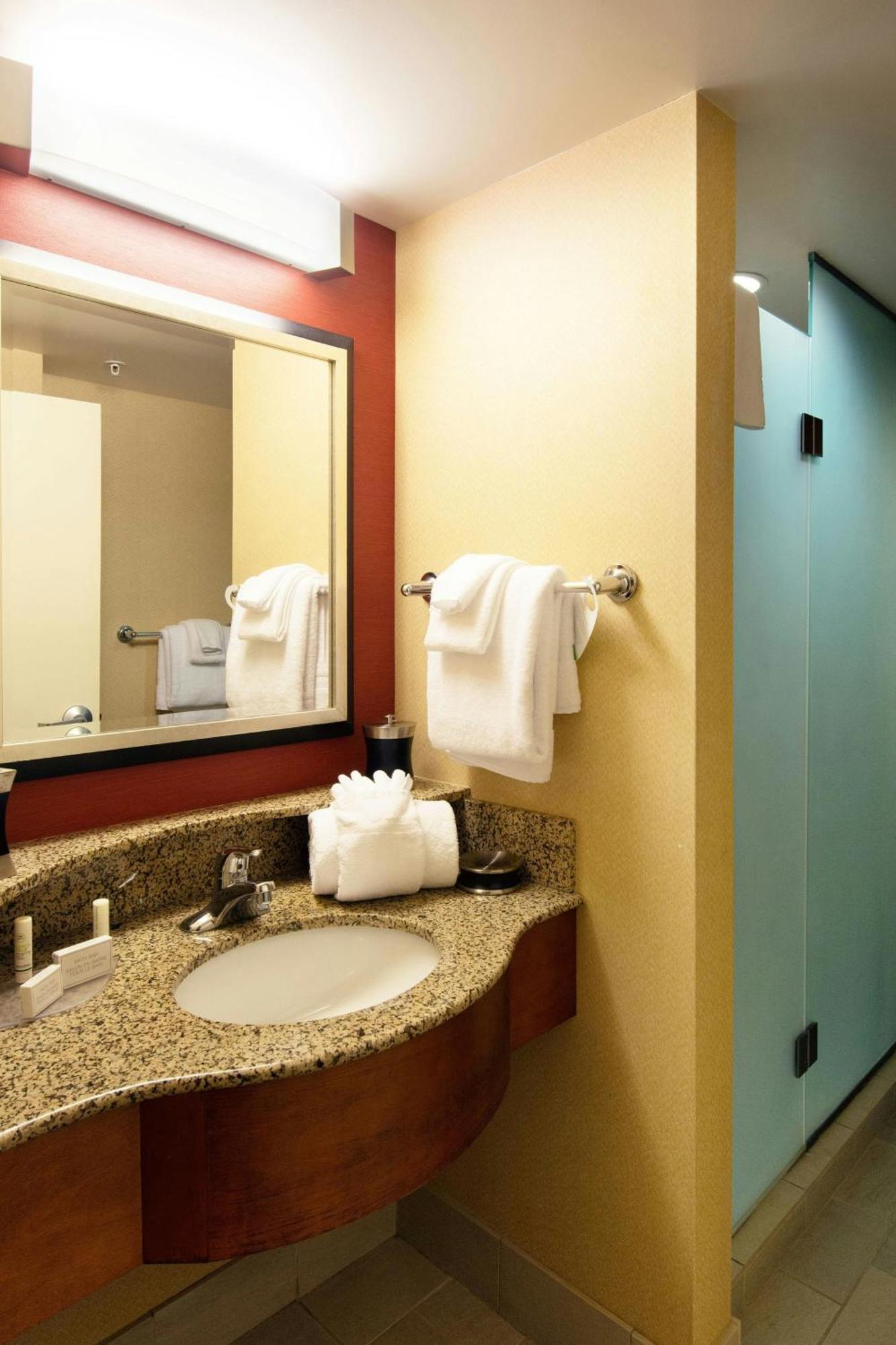 Courtyard By Marriott Canton North Canton Ngoại thất bức ảnh