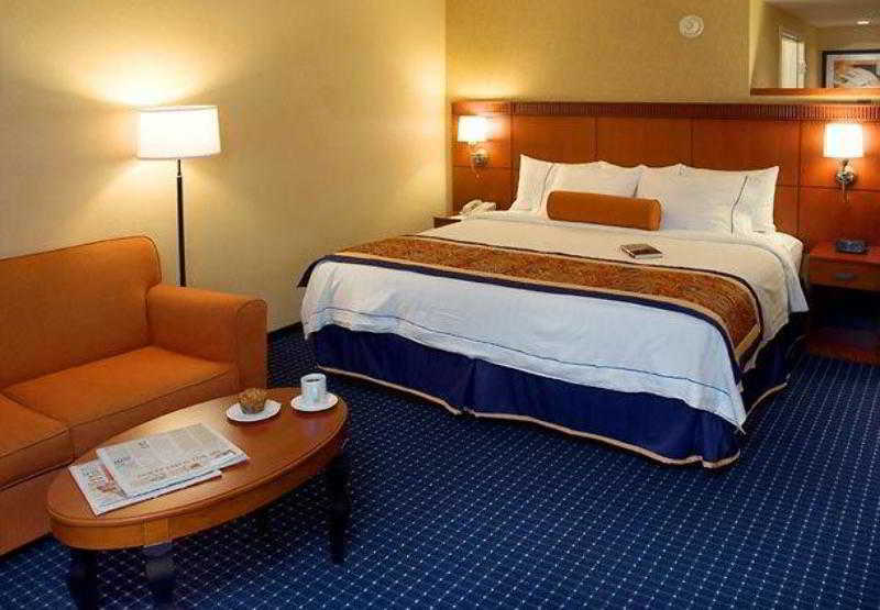 Courtyard By Marriott Canton North Canton Ngoại thất bức ảnh